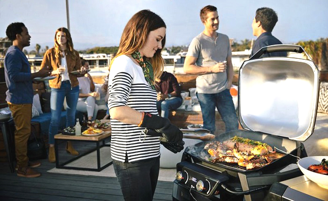 Quand le barbecue devient connecté : une innovation Weber !