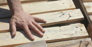 Fabriquer une caisse à jouets avec une palette de récupération