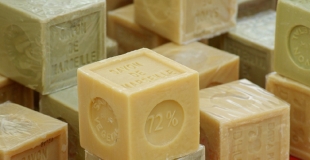 Comment fabriquer du liquide vaisselle maison et écologique ?