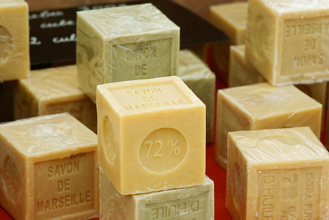 Faire sa lessive maison au savon de Marseille